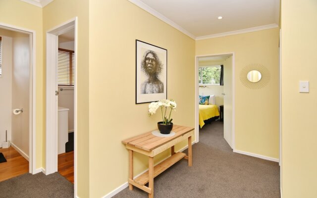 Panorama - Christchurch Holiday Homes