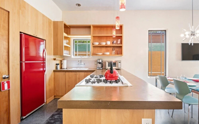 Casa Godzilla - Atomic Style in the Heart of Santa Fe