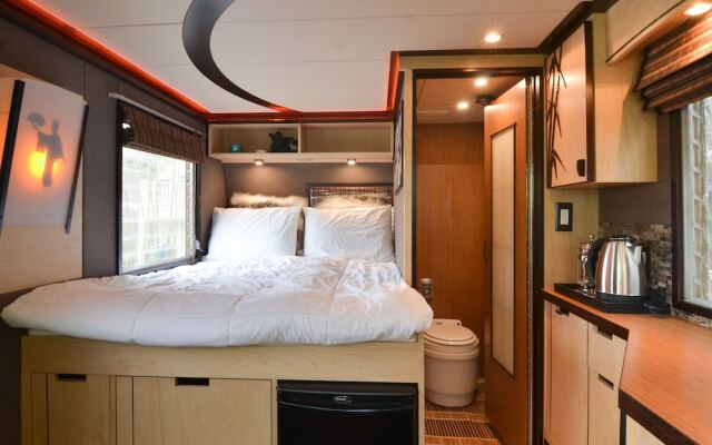 Seattle Glamping - Zen Den