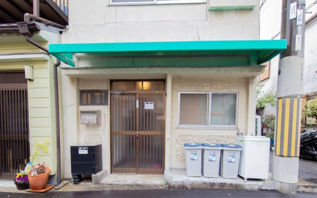 NexStay HOUSE Osaka West