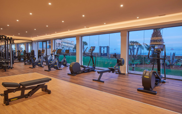 Gran Hotel Atlantis Bahia Real G.L.