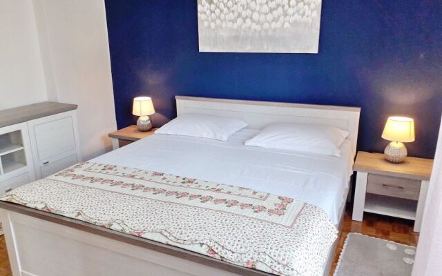 Apartments J&R Babara