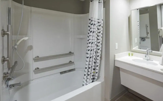 Uptown Suites Extended Stay Charlotte NC – Concord