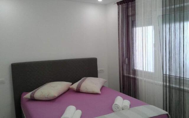 Apartment Nevena