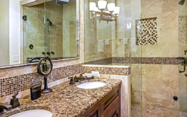 Ski-In, Ski-Out 4 Bedroom Luxury Townhome in Snowmass Village