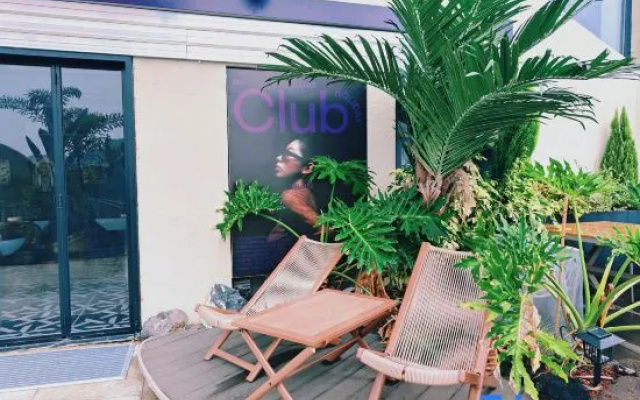 Yueyou Holiday S Hotel (Jiefang Road Riverside Park) – Outside – Yichang