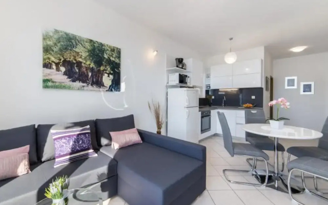 Apartment Tafra 1
