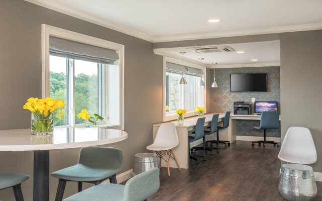 Sheraton Framingham Hotel & Conference Center