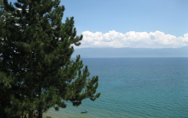 Villa Eros Apartments