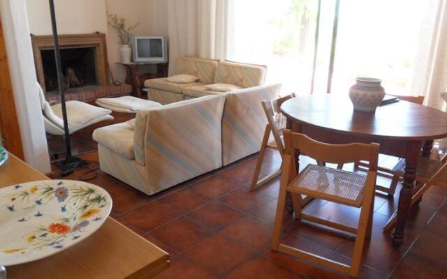 Casa Vacanze Is Molas