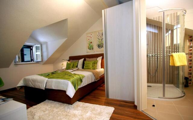 Apartment Allure