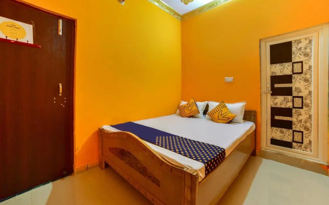 SPOT ON 61254 Lucky Guest House
