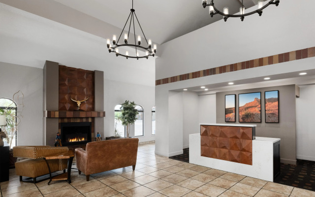 Best Western Discovery Inn