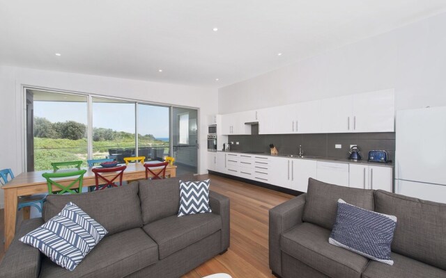 Ocean Views, 41A Ocean Avenue