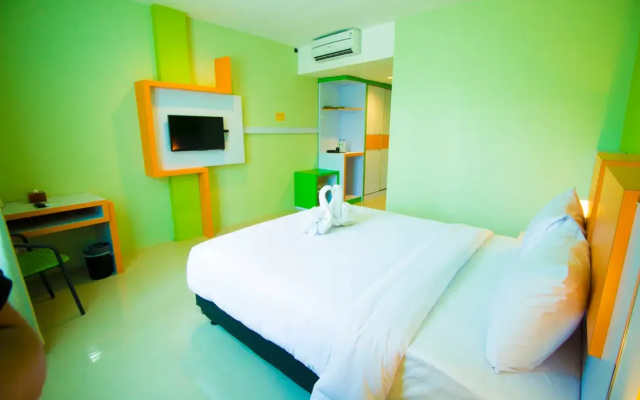 Hannah Hotel Syariah – Guest Rooms – Painan