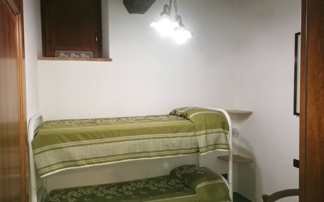 Apartment Rosa With 2 Bedrooms and Outdoor Shared Pool