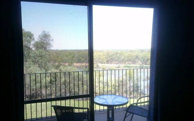 Lake Talbot Tourist Park