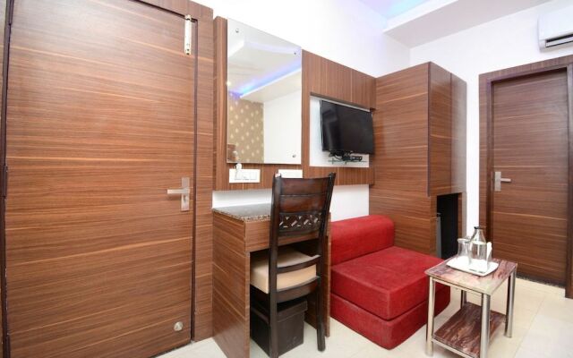 Collection O Hotel Platinum Inn And Suites