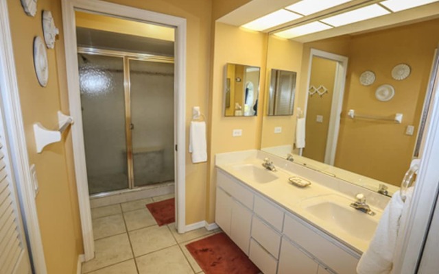 154 Connecticut Villa A