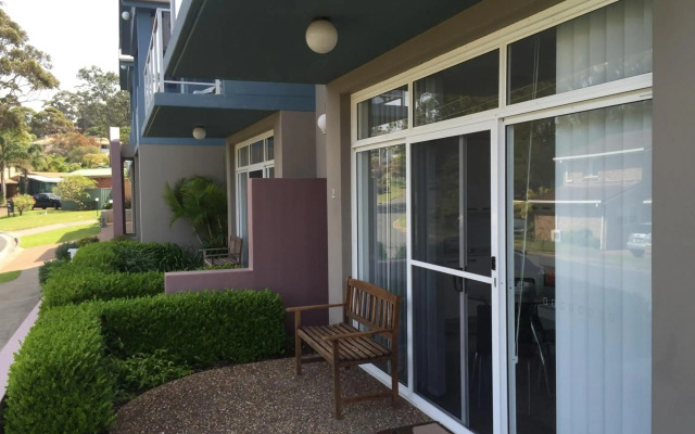 Mollymook Aquarius Apartments