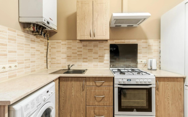 Apartment on Stavropihiiska Street 2