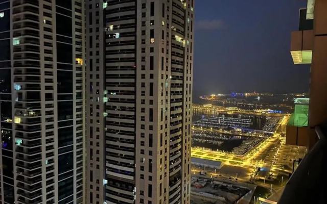 Urban Panda Hostel Tiger Marina