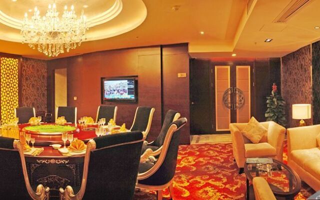 Sinkal Crown Hotel