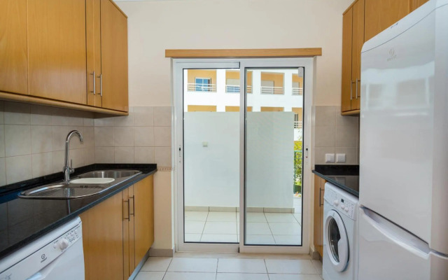 Villa Linda, Alto da Ria