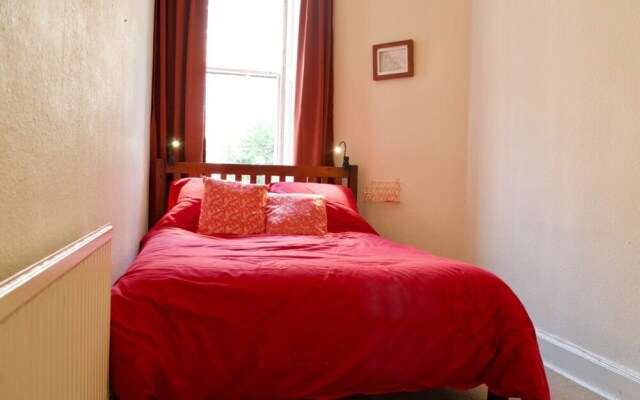 Beautiful 3 Bedroom Edinburgh Home