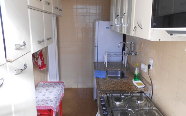 Gohouse - Pontoes 703