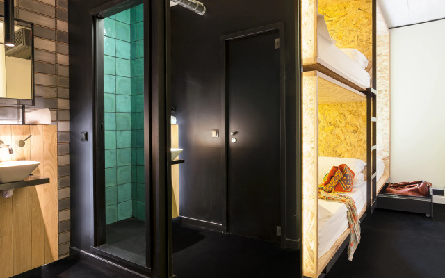 Bastardo Hostel