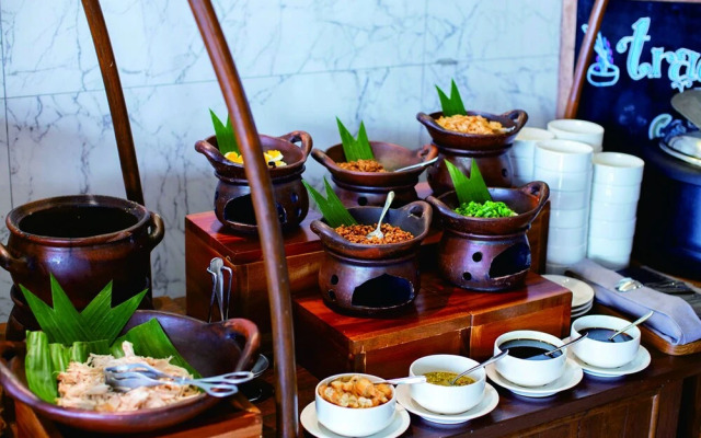 THE 1O1 Jakarta Airport CBC