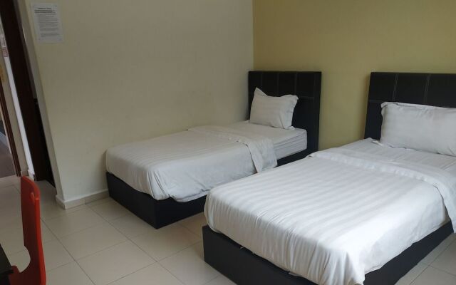 Hotel Alor Villa