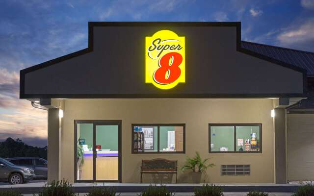 Super 8 by Wyndham Greencastle