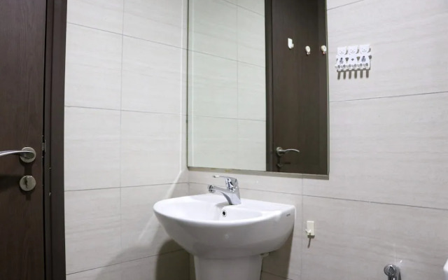 Strategic And Warm Studio At Ciputra International Apartment