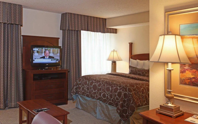 Staybridge Suites North Brunswick by IHG