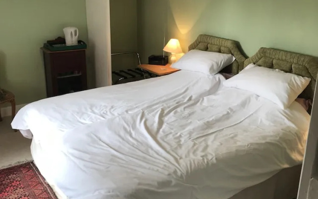 Lower Buckton Country House