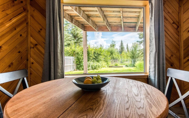 Urban Caribou Bed and Breakfast