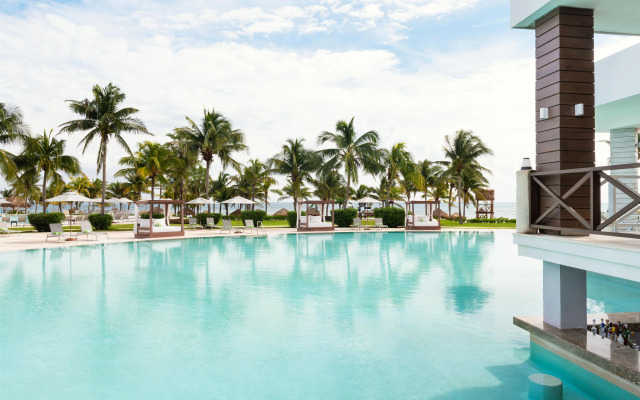 Dreams Puerto Morelos Resort & Spa