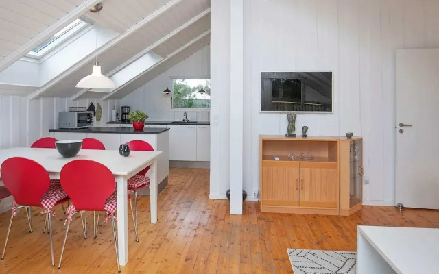 Lovely Holiday Home in Ã…lbÃ¦k near Sea