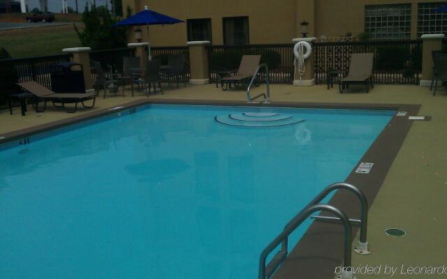 Holiday Inn Express Burlington by IHG