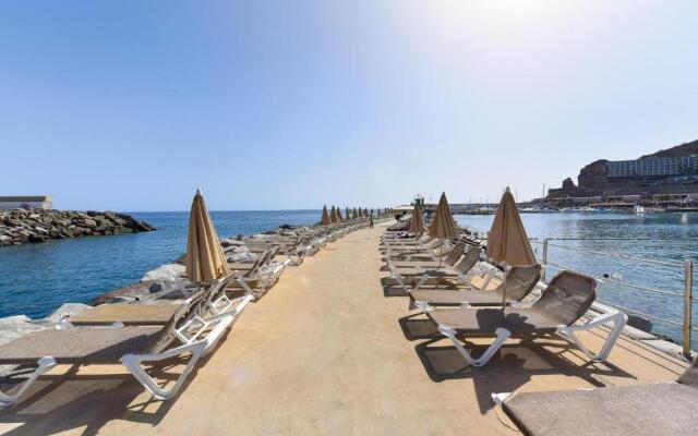 BeachFront Suites Morea Puerto Rico by VillaGranCanaria