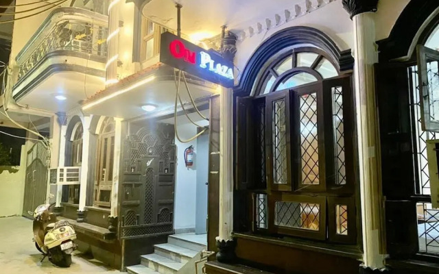 Hotel Om Paradise Near IGI Delhi Airport
