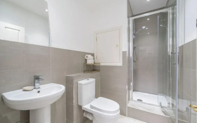 Skyvillion Canary Wharf Serenity