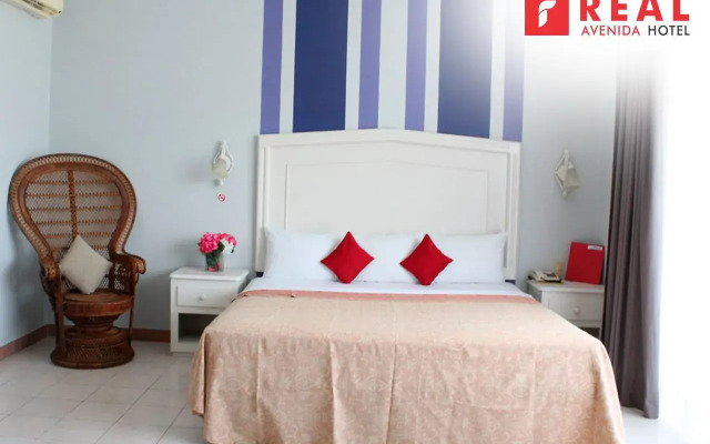 Real Avenida Hotel
