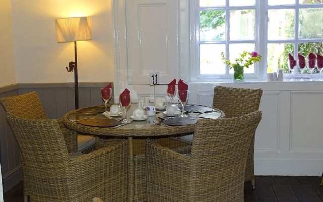 Cann Office Hotel