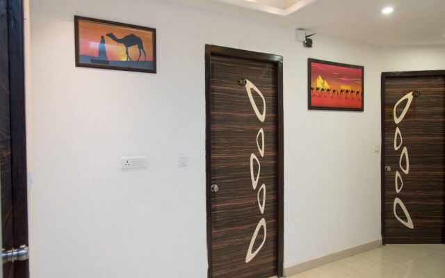 OYO 12915 Hotel Paheli Palace