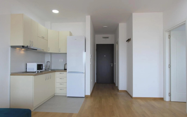 Lovely one bedroom apartment with parking space