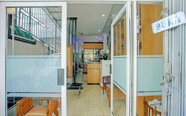 SPOT ON 92905 Sutomo Residence Syariah Near Taman Tugu Padang Area