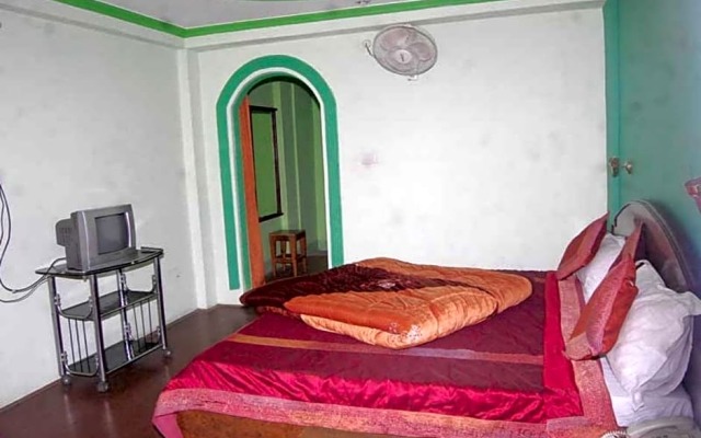 Goroomgo Hotel Shivay Kausani